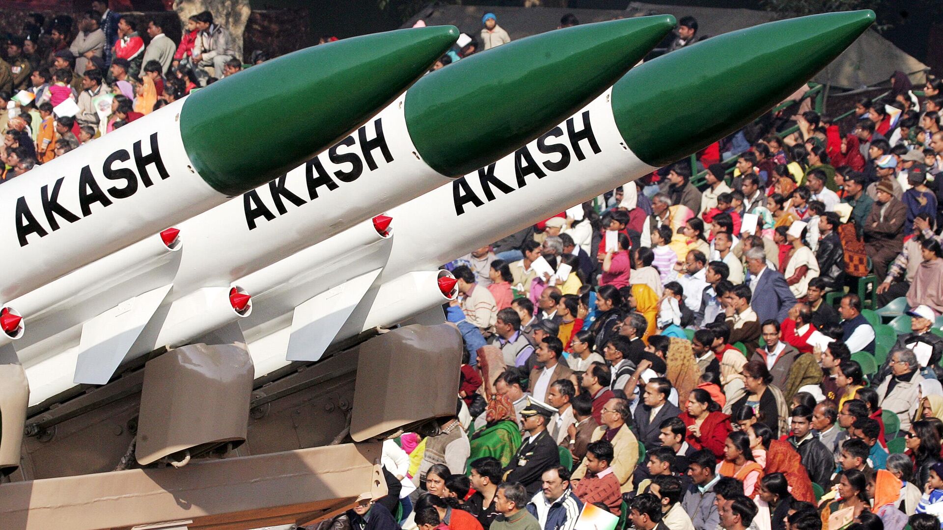 Akash Missile : పాకిస్థాన్ దాడులను సమర్థవంతంగా తిప్పికొడుతున్న భారత్
