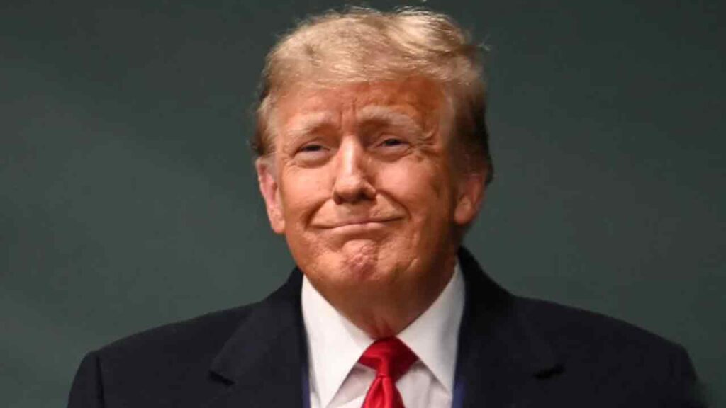 Donald Trump : నీకు తెలివి లేదు, గెటవుట్ అంటూ రిపోర్ట్‌పై చిందులు : ట్రంప్