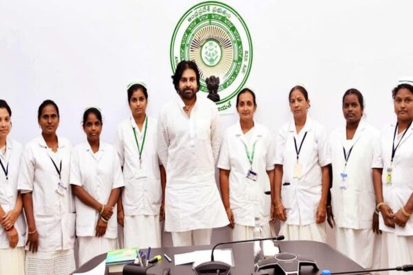 Pawan Kalyan : న‌ర్సుల సేవ‌లు అన‌న్య సామాన్యం: ప‌వ‌న్ క‌ల్యాణ్
