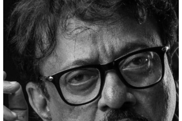 RGV : వెళ్లి మోదీకి చెప్పు అన్నాడు... ఆమె చెప్పింది: వర్మ