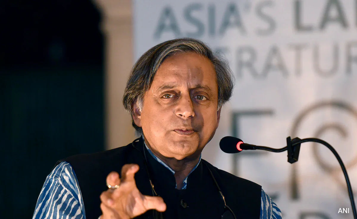 Shashi Tharoor : గతంలో సర్జికల్ స్ట్రైక్స్‌పై శశిథరూర్ వ్యాఖ్యలు...