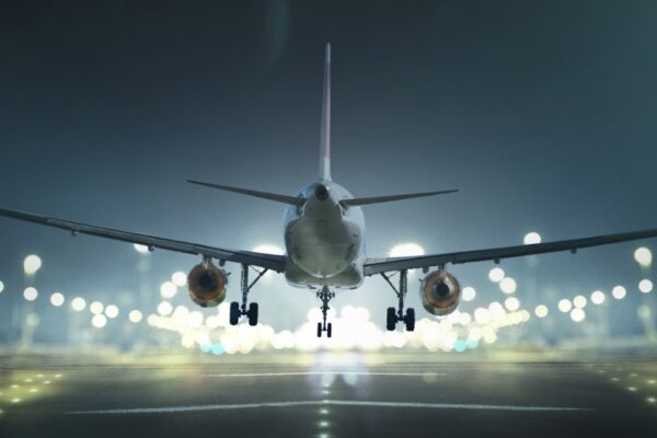 Air India : ఇజ్రాయెల్ దాడి అనంతరం ఇరాన్ గగనతలం మూసివేత