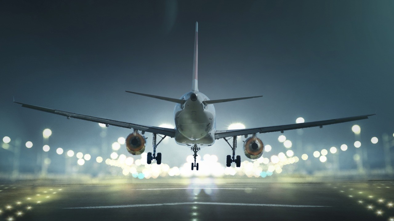 Air India : ఇజ్రాయెల్ దాడి అనంతరం ఇరాన్ గగనతలం మూసివేత