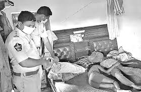 Children death : నాలుగు రోజులుగా ఇంటికి తాళం...ఇంట్లో ఇద్దరు చిన్నారుల మృతదేహాలు..