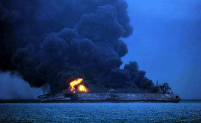 INS Tabar : అరేబియా సముద్రంలో ఆయిల్ ట్యాంకర్‌కు మంటలు..
