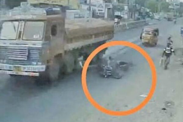 Nandyala : నందికొట్కూరులో దారుణ రోడ్డు ప్రమాదం