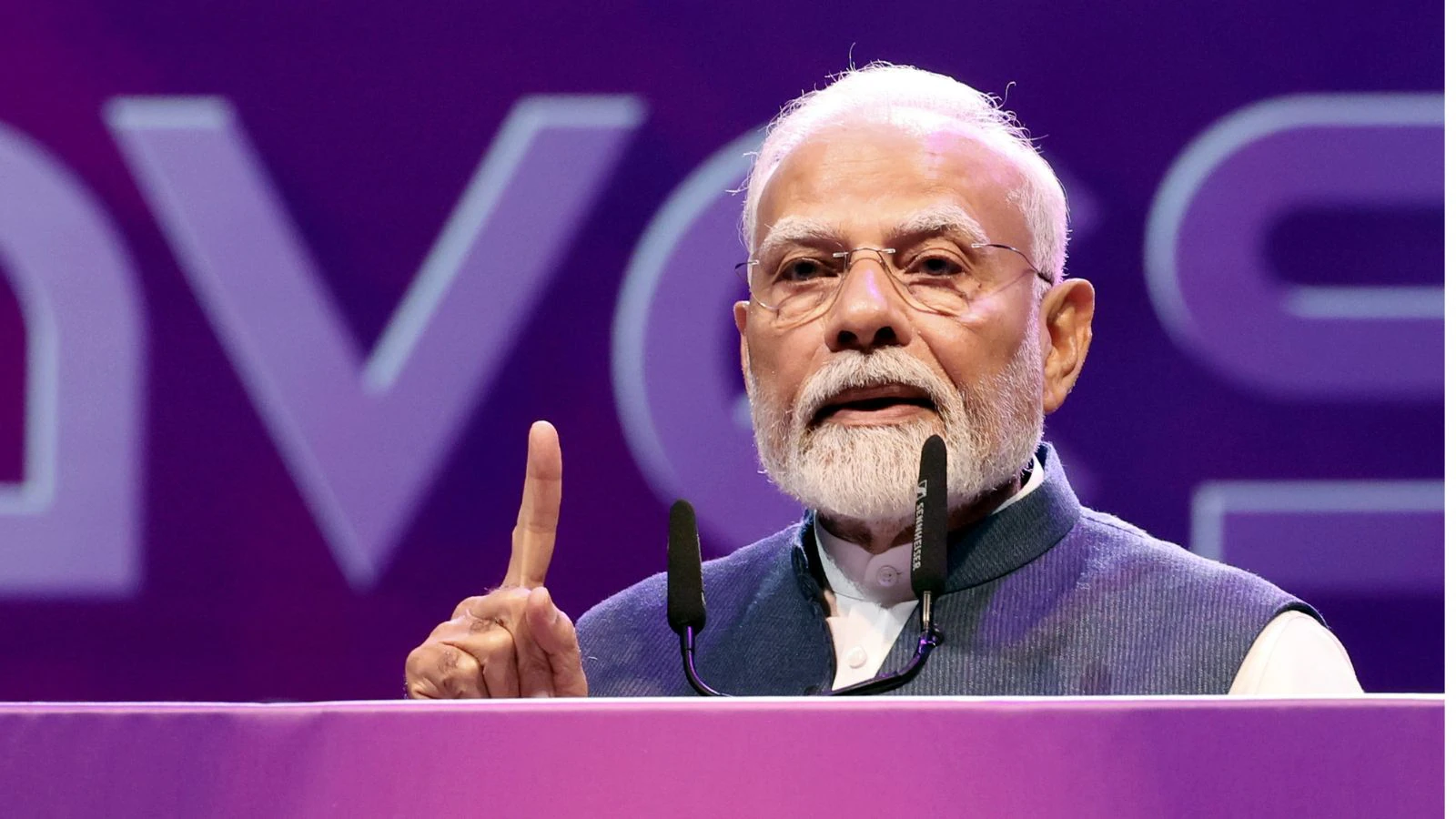 Narendra Modi : ప్రధాని మోదీని కలిసే వారికి ఆర్టీ-పీసీఆర్ పరీక్ష తప్పనిసరి