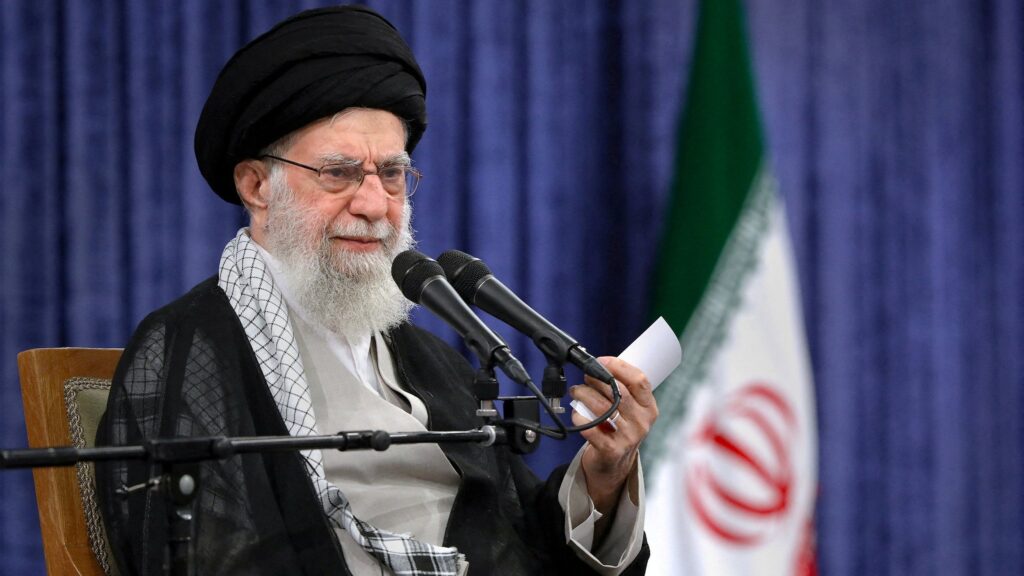 Ayatollah Khamenei :ఇరాన్ సుప్రీం లీడర్ కు ఇజ్రాయెల్ వార్నింగ్