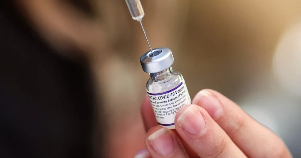 Covid vaccine : కోవిడ్ వ్యాక్సిన్ వల్ల ఆకస్మిక గుండెపోటు మరణాలు సంభవిస్తున్నాయా?