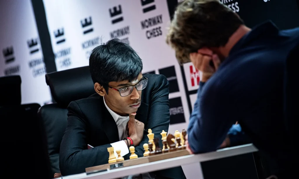 Magnus Carlsen : భారత ప్రత్యర్థి చేతిలో ఓడిపోయిన మాగ్నస్ కార్ల్‌సెన్