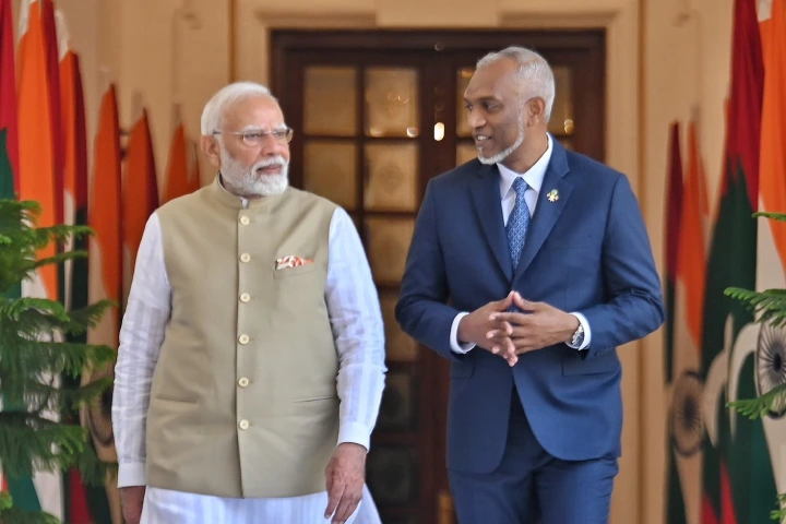 PM Modi : మాల్దీవ్స్‌ చేరుకున్న ప్రధాని మోదీ