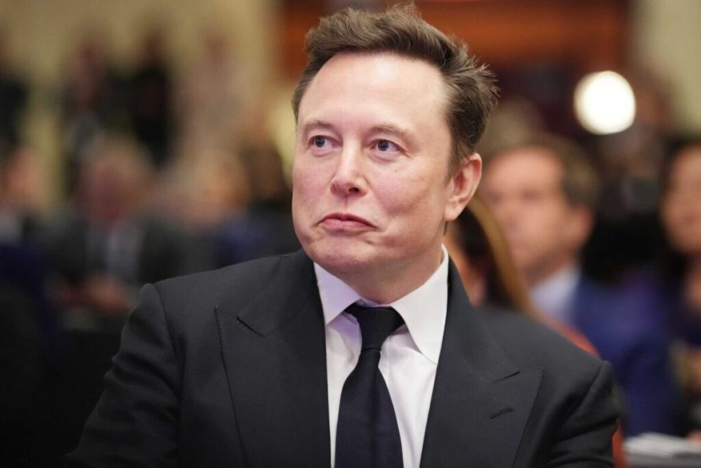 Elon Musk : సత్య నాదెళ్లకు మస్క్ హెచ్చరిక