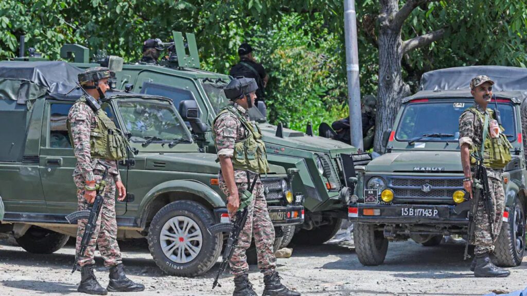 Jammu and Kashmir : కశ్మీర్‌లో ఇద్దరు ఉగ్రవాదులను మట్టుబెట్టిన సైన్యం
