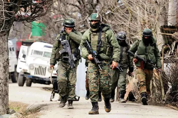 Jammu and Kashmir : కశ్మీర్‌లో ఇద్దరు ఉగ్రవాదులను మట్టుబెట్టిన సైన్యం