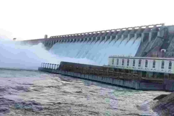 Nagarjuna Sagar : నిండుకుండలా నాగార్జునసాగర్