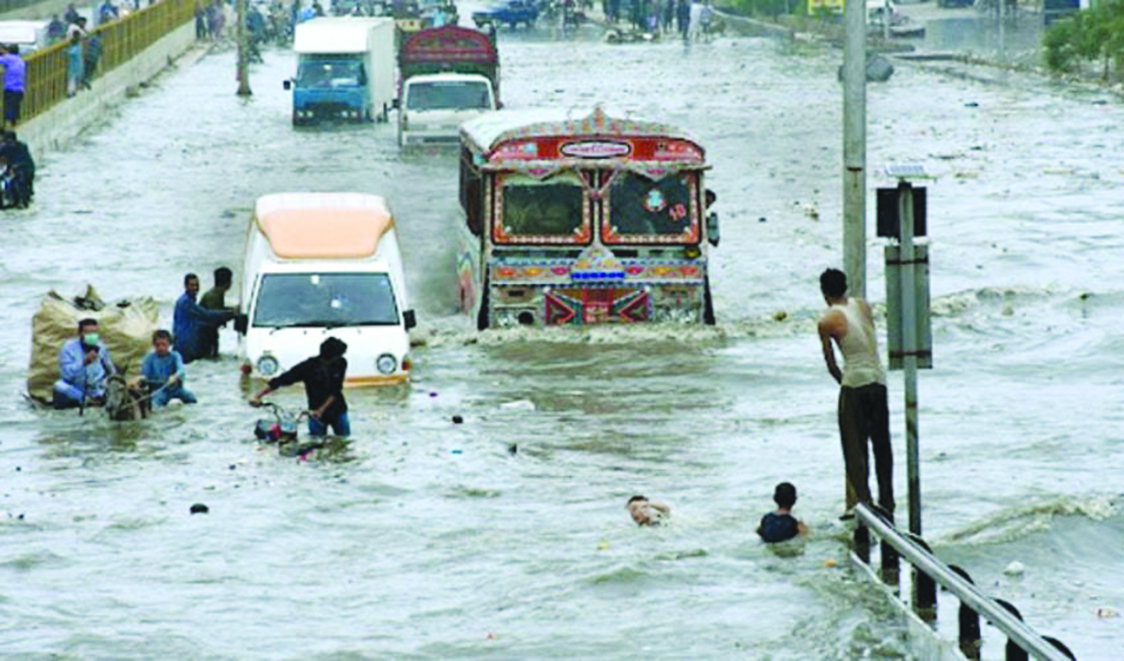 Pakistan Floods : పాకిస్థాన్‌ను వణికిస్తున్న రుతుపవనాల బీభత్సం: మృతుల్లో ఎక్కువగ చిన్నారులే