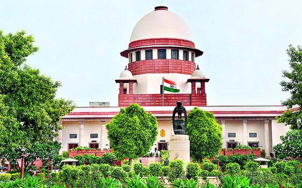latest telugu news Supreme Court : బాధితురాలినే పెళ్లాడిన దోషికి శిక్ష రద్దు!