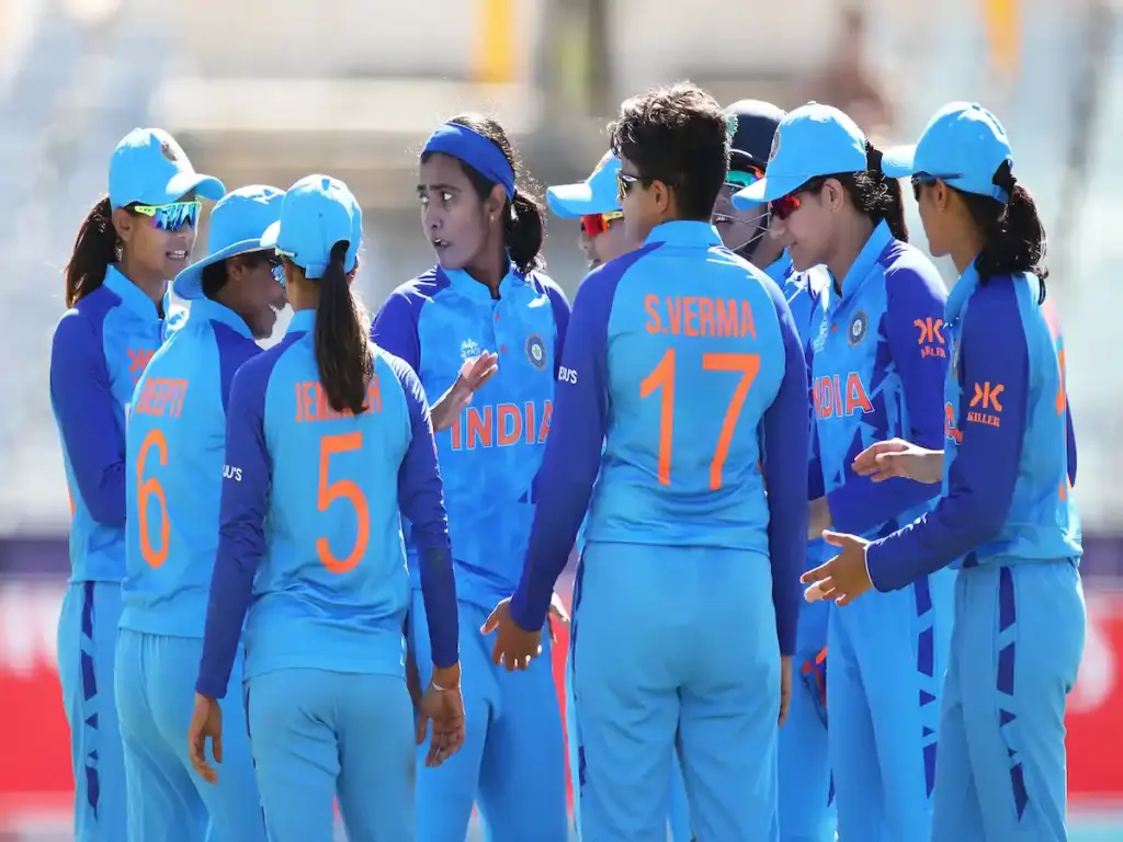 sports news Women's Cricket : మహిళల వరల్డ్ కప్ లో టాస్ ఓడిన టీమిండియా