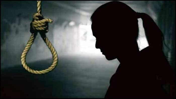 telugu news Maharashtra : ఆశ్రమ పాఠశాలలో ఉరి వేసుకుని ఇద్దరు విద్యార్థుల ఆత్మహత్య..!