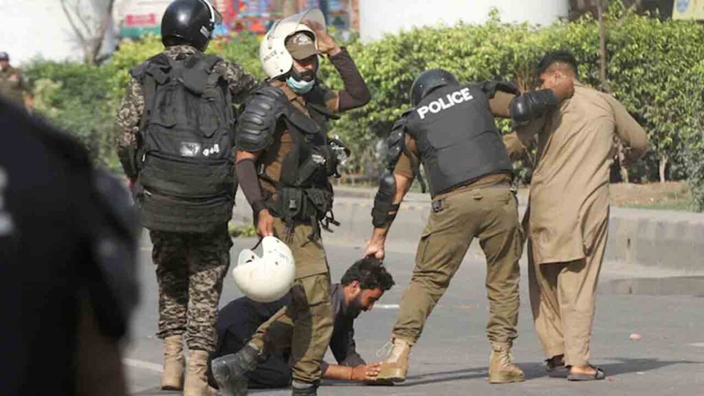 telugu news Palestine rally : లాహోర్‌లో పోలీసుల కాల్పుల్లో 11 మంది మృతి
