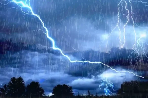 telugu news Rain : తెలుగు రాష్ట్రాల్లోని ఈ జిల్లాల్లో భారీ వర్షాలు