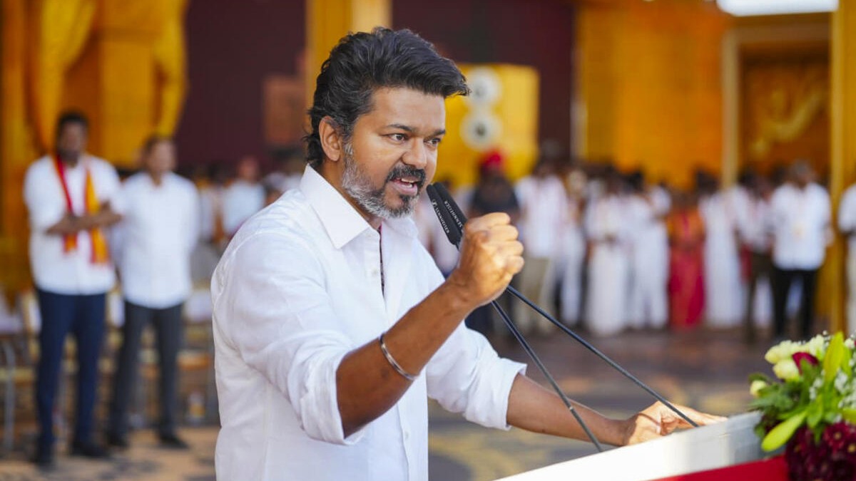 telugu news Tamil Nadu politics : దీపావళి వేడుకలు జరుపుకోవద్దు… విజయ్ ఆదేశం