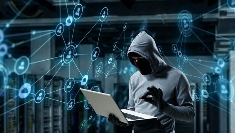 latest telugu news VC Sajjanar : హైదరాబాద్లో సైబర్ నేరాలు ? రోజుకి కోటి నష్టం