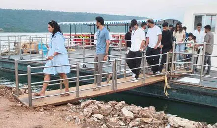 latest film news Allu Arjun : అల్లు అర్జున్ సోమశిలలో సందడి