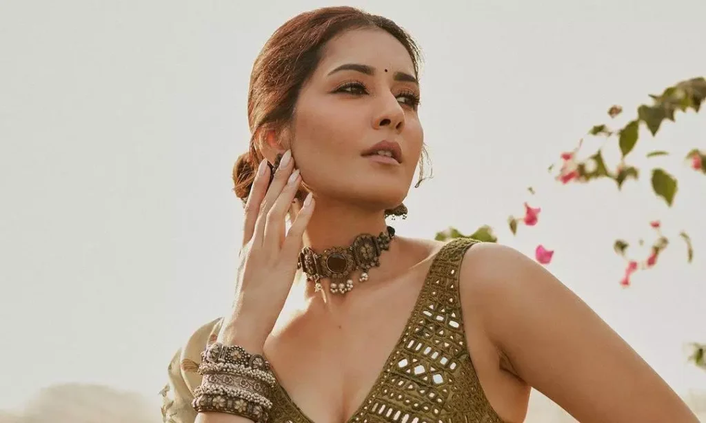 latest film news Raashi Khanna : నటి రాశీ ఖన్నా సమాన గౌరవంపై భావోద్వేగ స్పందన