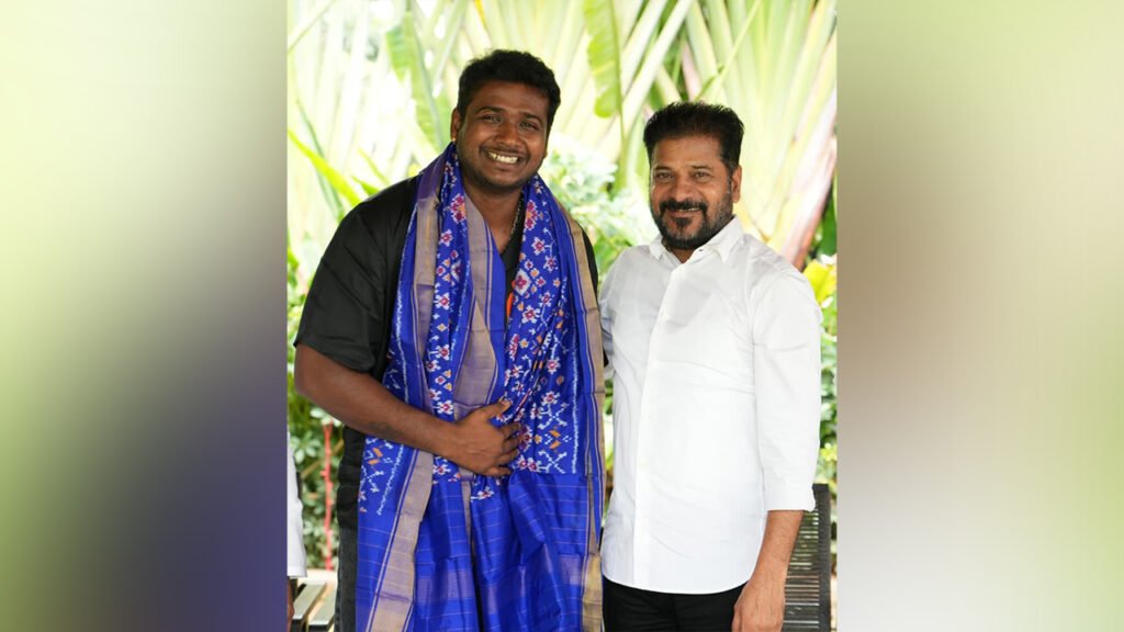 latest film news Rahul Sipligunj : రేవంత్ రెడ్డిని పెళ్లికి ఆహ్వానించిన రాహుల్ సిప్లిగంజ్