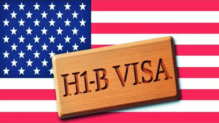 latest telugu news H-1B Visa : హెచ్-1బీ వీసాలపై ట్రంప్‌కు వ్యతిరేకంగా రిపబ్లికన్లు
