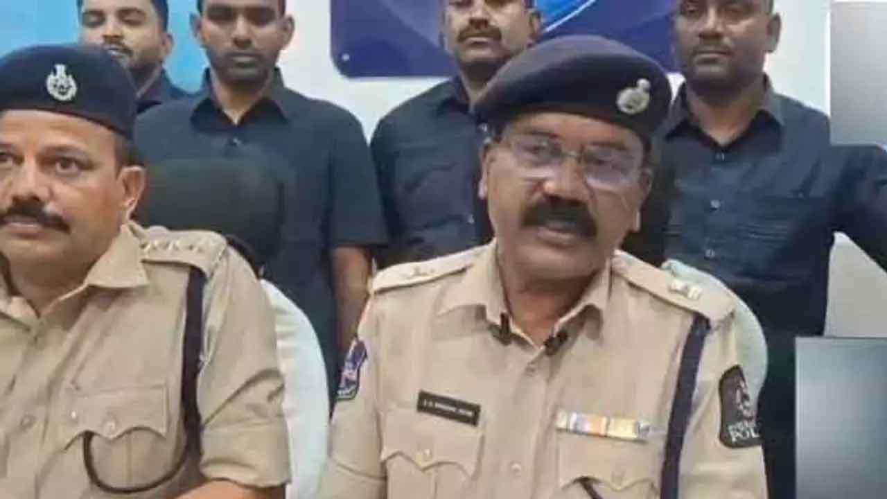 latest telugu news Hyderabad : తాండూరులో నకిలీనోట్ల ముఠా