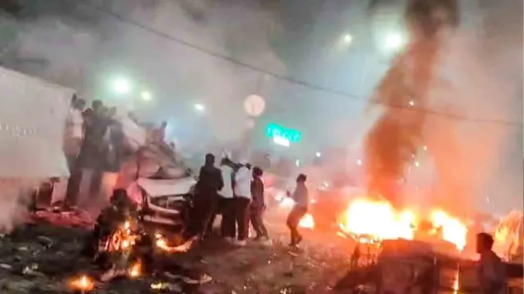 latest telugu news PM Modi : ఢిల్లీ పేలుడు బాధితులను పరామర్శించిన మోదీ