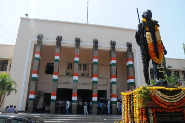 latest telugu news Telangana Congress : హైదరాబాద్‌కు ముగ్గురు డీసీసీ అధ్యక్షుల నియామకం