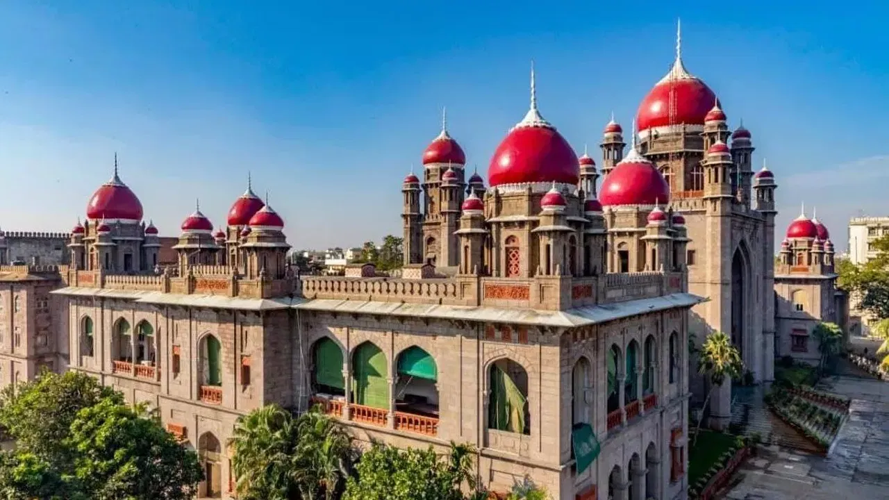 latest telugu news Telangana High Court : హైకోర్టు గ్రూప్ 2 సెలెక్షన్ జాబితాను రద్దు చేయడంతో ఉద్యోగుల్లో ఆందోళన