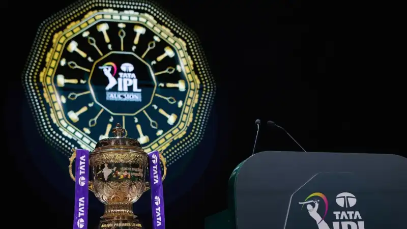 latest sports news IPL 2026 : రేపే ఐపీఎల్ 2026 మినీ వేలం సిద్ధం : స్టార్ ఆటగాళ్లపై ఫ్రాంచైజీల దృష్టి