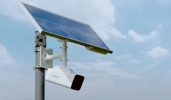 latest telugu news Andhra Pradesh : సమాధి వద్ద సోలార్ సీసీ కెమెరా ఏర్పాటు చేసిన తండ్రి