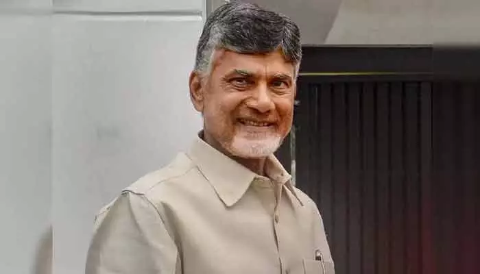 latest telugu news Chandrababu Naidu :వచ్చే సంక్రాంతి నాటికి అన్ని ప్రభుత్వ సేవలు ఆన్‌లైన్‌లో: చంద్రబాబు