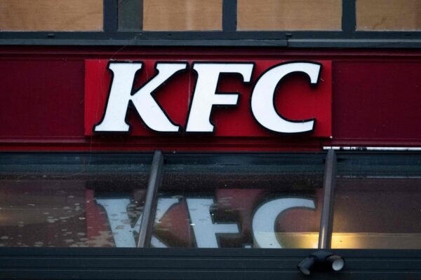 latest telugu news KFC : భారతీయుడిపై లండన్‌లో జాతి వివక్ష…రూ. 81 లక్షలు చెల్లించాలని ఆదేశం…కోర్టు తీర్పు