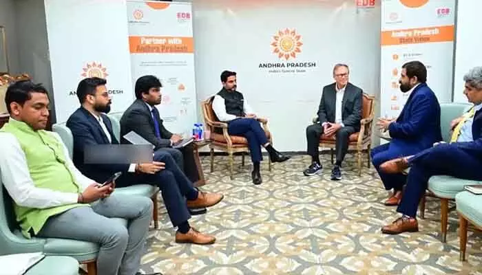 latest telugu news Nara Lokesh : అమెరికా పర్యటనలో టెక్ దిగ్గజాలతో మంత్రి లోకేశ్ సమావేశం