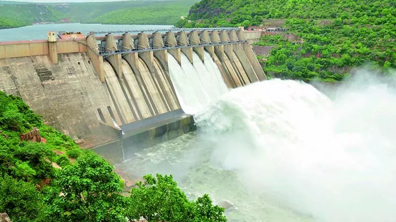 latest telugu news Srisailam Dam : శ్రీశైలం డ్యాం కు పెను ముప్పు … డ్యాం దిగువన 45 మీటర్ల లోతైన భారీ గొయ్యి