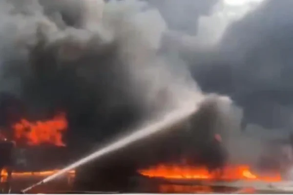 latest telugu news Telugu Students : అమెరికా అలబామాలో తెలుగు విద్యార్థుల అపార్ట్‌మెంట్‌లో అగ్నిప్రమాదం…